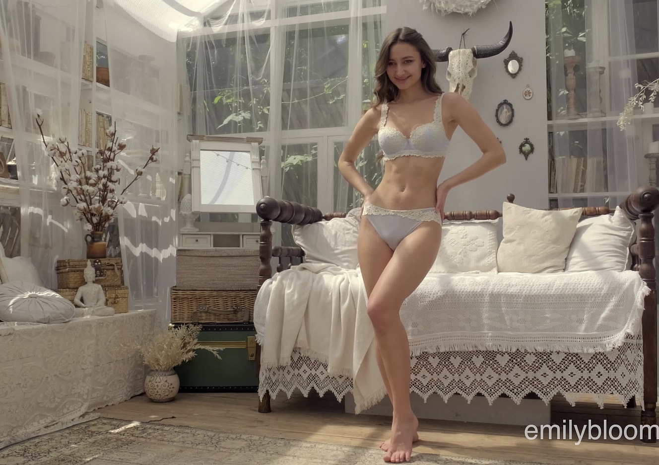 Emily Bloom Ave Go Figure Video